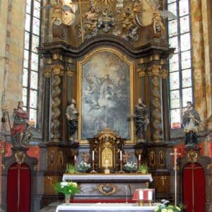 Pozdně barokní hlavní oltář sv. Gotharda